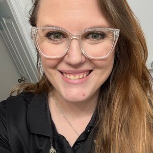 Meet your Posher, Kimberly